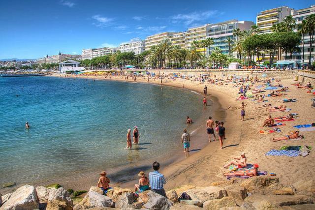 LE BEL AZUR - VUE MER - À 1Min DE LA MER Cannes Exterior foto